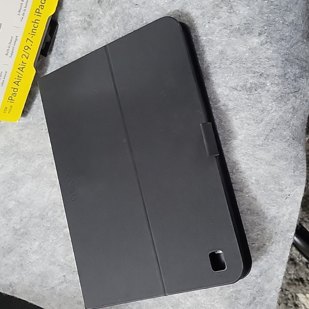Zagg Tablet Keyboard Case NEW - Picture 3 of 7